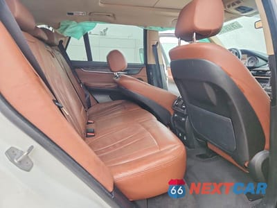 Zdjęcie 10 z 12 samochodu: 2015 BMW X5 SDRIVE35I VIN:5UXKR2C5XF0H36603 - miniatura