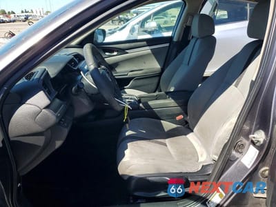 Zdjęcie 7 z 12 samochodu: 2019 HONDA CIVIC LX VIN:19XFC2F65KE208412 - miniatura