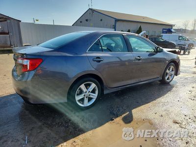 Trzecie zdjęcie samochodu z tyłu: 2014 TOYOTA CAMRY SE VIN:4T1BF1FK8EU368878 - miniatura