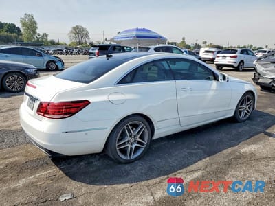 Trzecie zdjęcie samochodu z tyłu: 2015 MERCEDES-BENZ E 400 VIN:WDDKJ6FB9FF307079 - miniatura