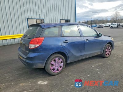 Trzecie zdjęcie samochodu z tyłu: 2004 TOYOTA MATRIX BASE VIN:2T1KR32E34C181485 - miniatura