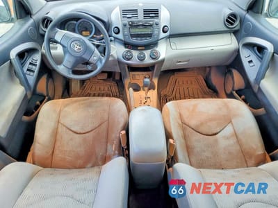 Zdjęcie 8 z 13 samochodu: 2009 TOYOTA RAV4 BASE VIN:JTMZK33V49D002804 - miniatura
