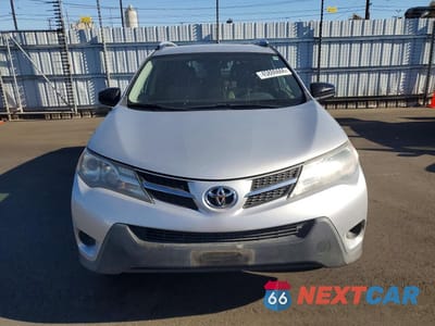 Piąte zdjęcie samochodu w środku: 2013 TOYOTA RAV4 LE VIN:JTMBFREV6DD045927 - miniatura