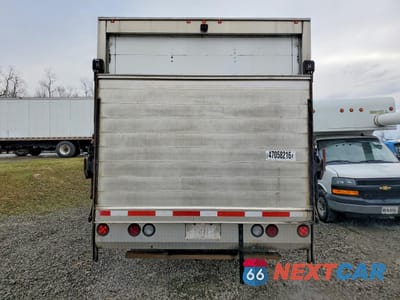 Zdjęcie 6 z 13 samochodu: 2018 ISUZU NPR HD BOX TRUCK VIN:54DC4W1B3JS805769 - miniatura