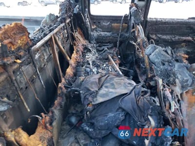 Zdjęcie 10 z 11 samochodu: 2001 CHEVROLET SILVERADO K1500 VIN:2GCEK19T711324121 - miniatura