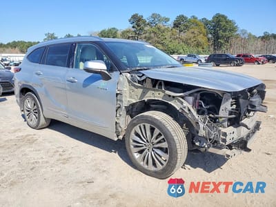 Czwarte zdjęcie samochodu z boku: 2021 TOYOTA HIGHLANDER HYBRID VIN:5TDFARAH9MS005331 - miniatura