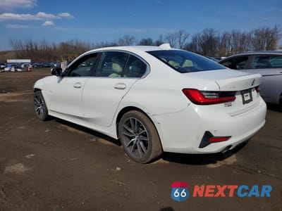 Drugie zdjęcie samochodu z przodu: 2021 BMW 330XI VIN:3MW5R7J06M8B66468 - miniatura