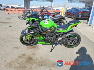 Trzecie zdjęcie samochodu z tyłu: 2023 KAWASAKI ZX400 S VIN:ML5ZXCS17PDA00703 - miniatura
