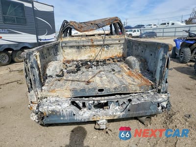 Zdjęcie 6 z 11 samochodu: 2024 CHEVROLET SILVERADO K2500 HIGH COUNTRY VIN:2GC4YREY4R1131947 - miniatura