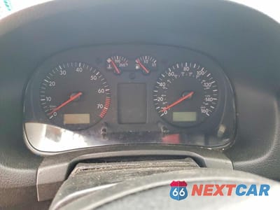 Zdjęcie 9 z 11 samochodu: 2003 VOLKSWAGEN GTI VIN:9BWDE61J834036762 - miniatura