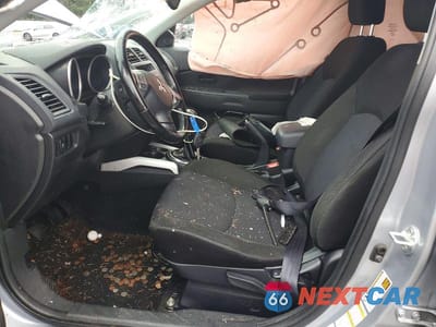 Zdjęcie 7 z 12 samochodu: 2012 MITSUBISHI OUTLANDER SPORT ES VIN:JA4AP3AU9CZ003492 - miniatura