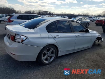 Trzecie zdjęcie samochodu z tyłu: 2014 BMW 328 XI SULEV VIN:WBA3B5C58EP540784 - miniatura