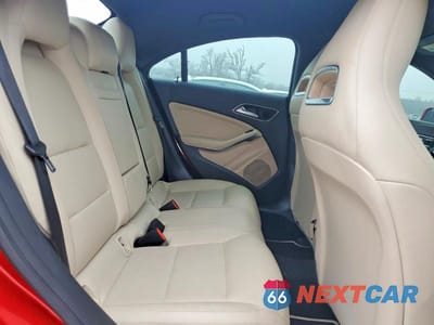 Zdjęcie 10 z 12 samochodu: 2017 MERCEDES-BENZ CLA 250 VIN:WDDSJ4EB3HN412957 - miniatura