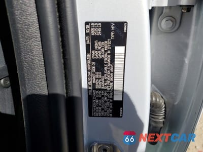 Zdjęcie 13 z 13 samochodu: 2020 VOLVO XC40 T5 MOMENTUM VIN:YV4162UK9L2246402 - miniatura