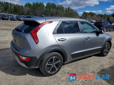 Trzecie zdjęcie samochodu z tyłu: 2023 KIA NIRO LX VIN:KNDCP3LE5P5064887 - miniatura