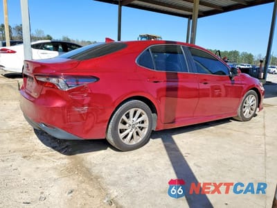 Trzecie zdjęcie samochodu z tyłu: 2022 TOYOTA CAMRY LE VIN:4T1R11AK2NU673572 - miniatura