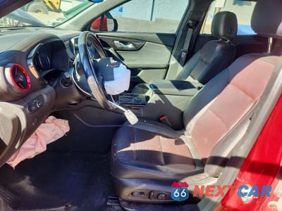 Zdjęcie 7 z 12 samochodu: 2019 CHEVROLET BLAZER RS VIN:3GNKBJRS5KS590146 - miniatura