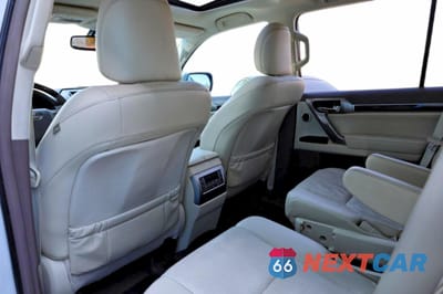 Zdjęcie 6 z 10 samochodu: 2017 LEXUS GX 460 VIN:JTJJM7FX9HH150173 - miniatura