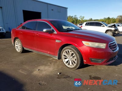 Czwarte zdjęcie samochodu z boku: 2014 FORD TAURUS LIMITED VIN:1FAHP2F8XEG149558 - miniatura