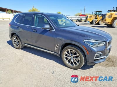Czwarte zdjęcie samochodu z boku: 2019 BMW X5 XDRIVE50I VIN:5UXJU2C53KLN65063 - miniatura