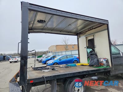 Zdjęcie 10 z 12 samochodu: 2023 CHEVROLET EXPRESS G3500 VIN:1GB3GRC73P1246281 - miniatura