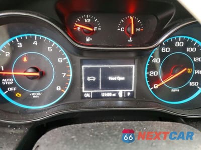 Zdjęcie 9 z 12 samochodu: 2018 CHEVROLET CRUZE LS VIN:1G1BC5SMXJ7127854 - miniatura