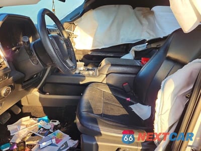 Zdjęcie 7 z 13 samochodu: 2019 FORD EXPEDITION XLT VIN:1FMJU1JT1KEA78330 - miniatura