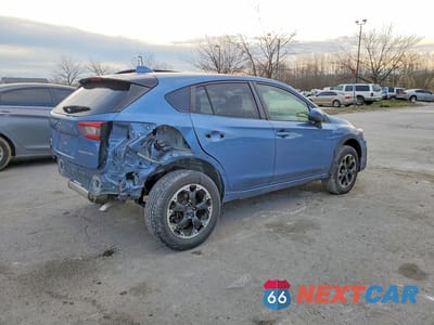 Trzecie zdjęcie samochodu z tyłu: 2021 SUBARU CROSSTREK PREMIUM VIN:JF2GTAEC1MH262522 - miniatura