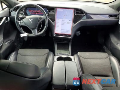Zdjęcie 8 z 12 samochodu: 2018 TESLA MODEL S VIN:5YJSA1E22JF288029 - miniatura