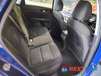 Zdjęcie 10 z 11 samochodu: 2019 KIA FORTE S VIN:3KPF34AD1KE025929 - miniatura