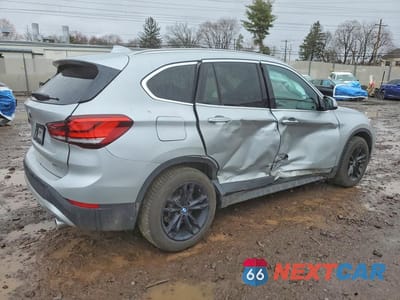 Trzecie zdjęcie samochodu z tyłu: 2020 BMW X1 XDRIVE28I VIN:WBXJG9C04L5P74827 - miniatura