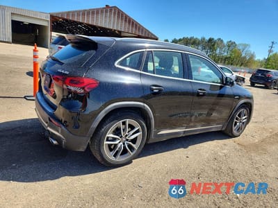 Trzecie zdjęcie samochodu z tyłu: 2021 MERCEDES-BENZ GLA 35 AMG VIN:W1N4N5BB5MJ163587 - miniatura