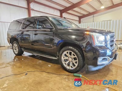Czwarte zdjęcie samochodu z boku: 2018 GMC YUKON XL K1500 SLE VIN:1GKS2FKC0JR213996 - miniatura