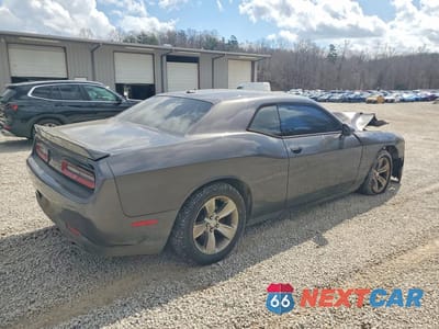 Trzecie zdjęcie samochodu z tyłu: 2018 DODGE CHALLENGER SXT VIN:2C3CDZAG1JH294740 - miniatura