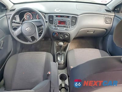 Zdjęcie 8 z 11 samochodu: 2010 KIA RIO BASE VIN:KNADH4A33A6622629 - miniatura