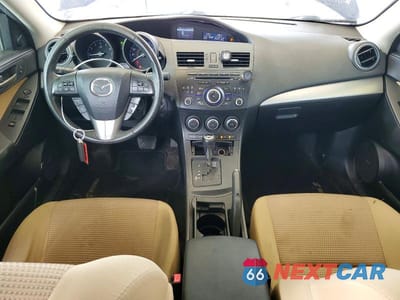 Zdjęcie 8 z 12 samochodu: 2013 MAZDA 3 I VIN:JM1BL1L75D1726161 - miniatura