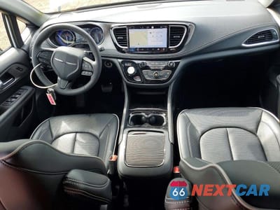 Zdjęcie 8 z 12 samochodu: 2023 CHRYSLER PACIFICA LIMITED VIN:2C4RC3GGXPR544766 - miniatura