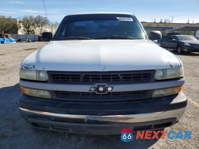 Piąte zdjęcie samochodu w środku: 2002 CHEVROLET SILVERADO C1500 VIN:1GCEC14W02Z172884 - miniatura