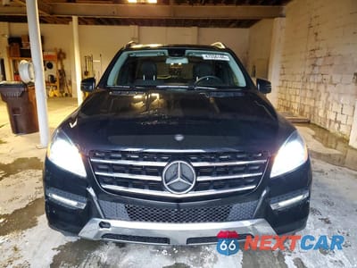 Piąte zdjęcie samochodu w środku: 2015 MERCEDES-BENZ ML 350 4MATIC VIN:4JGDA5HB0FA530419 - miniatura