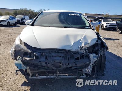 Piąte zdjęcie samochodu w środku: 2016 TOYOTA PRIUS THREE TOURING VIN:JTDKARFU1G3008475 - miniatura