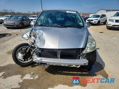 Piąte zdjęcie samochodu w środku: 2007 HONDA FIT S VIN:JHMGD38697S038398 - miniatura