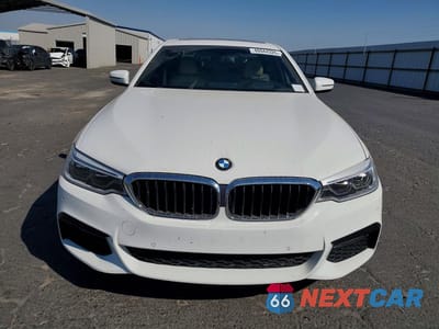 Piąte zdjęcie samochodu w środku: 2017 BMW 540 I VIN:WBAJE5C31HG914105 - miniatura