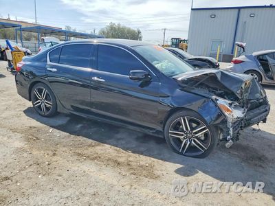 Czwarte zdjęcie samochodu z boku: 2017 HONDA ACCORD TOURING VIN:1HGCR3F9XHA036473 - miniatura
