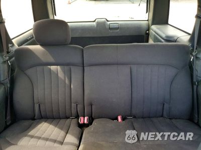 Zdjęcie 10 z 13 samochodu: 2005 CHEVROLET BLAZER VIN:1GNCS13X95K103765 - miniatura
