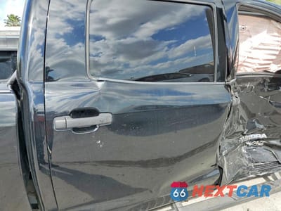 Zdjęcie 10 z 11 samochodu: 2012 TOYOTA TUNDRA GRADE VIN:5TFEM5F13CX037563 - miniatura