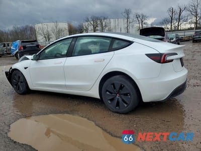 Drugie zdjęcie samochodu z przodu: 2024 TESLA MODEL 3 VIN:5YJ3E1EA4RF746441 - miniatura