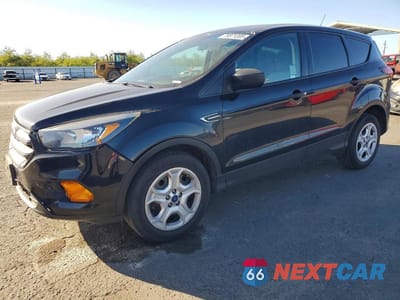 2019 FORD ESCAPE S 1FMCU0F70KUB63065 - główne zdjęcie licytacji z USA - miniatura