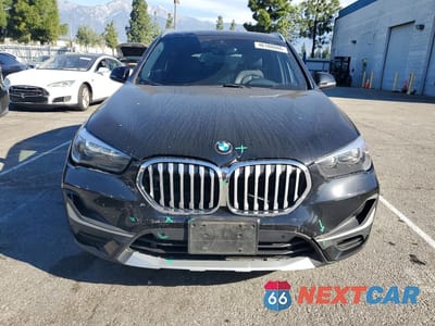 Piąte zdjęcie samochodu w środku: 2022 BMW X1 SDRIVE28I VIN:WBXJG7C07N5U49001 - miniatura