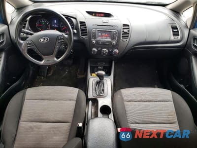Zdjęcie 8 z 12 samochodu: 2014 KIA FORTE EX VIN:KNAFX4A82E5058247 - miniatura