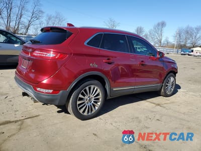 Trzecie zdjęcie samochodu z tyłu: 2017 LINCOLN MKC RESERVE VIN:5LMCJ3C97HUL61308 - miniatura